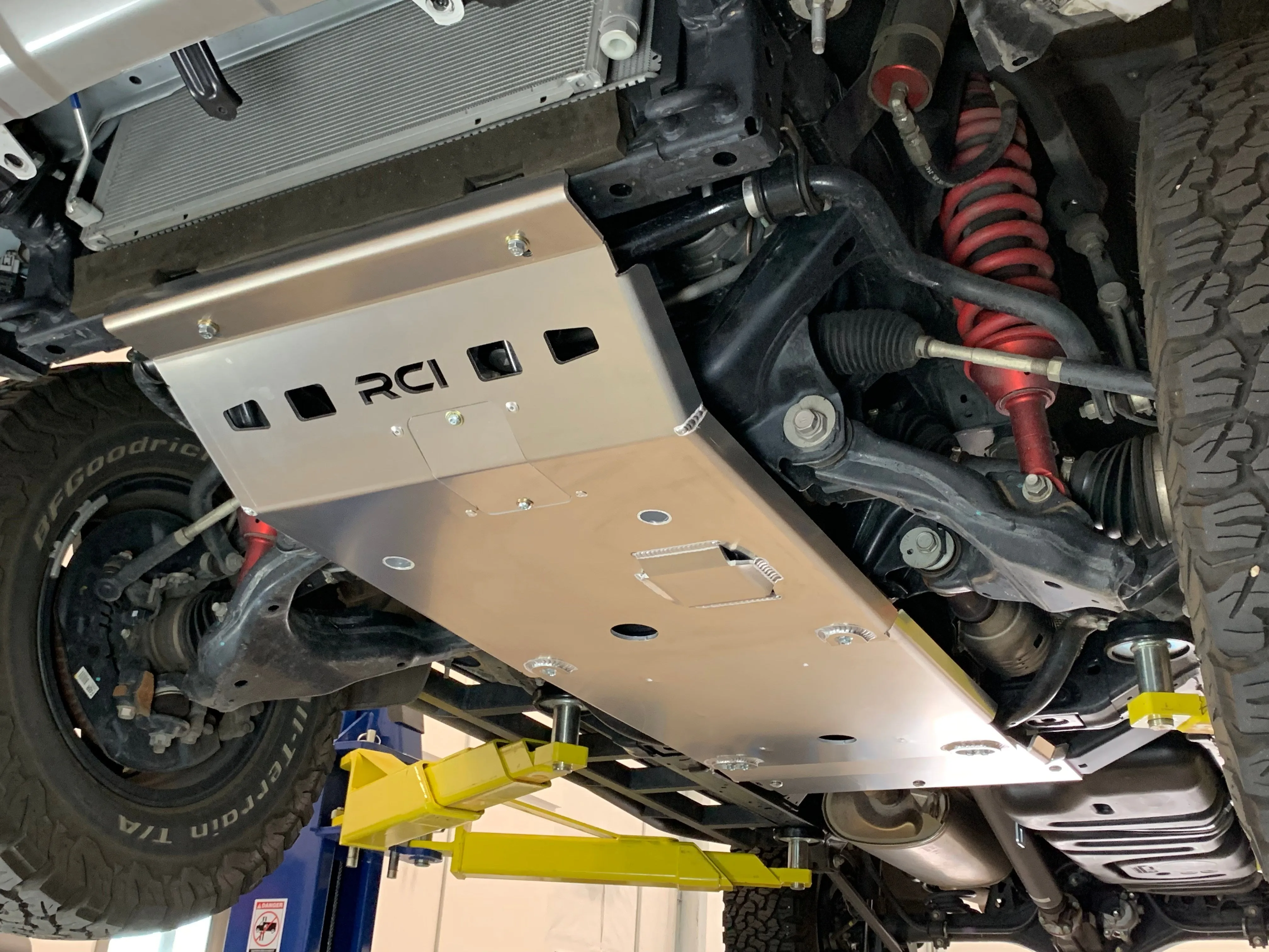 RCI Metalworks Full Skid Package - 2005  Tacoma