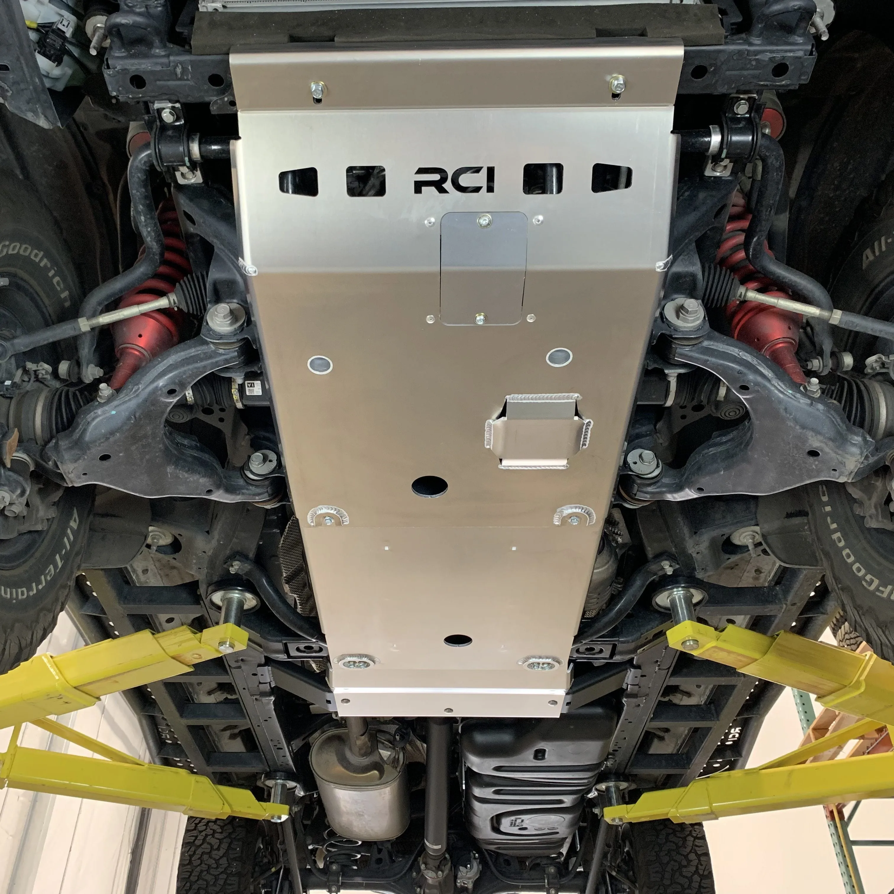 RCI Metalworks Full Skid Package - 2005  Tacoma