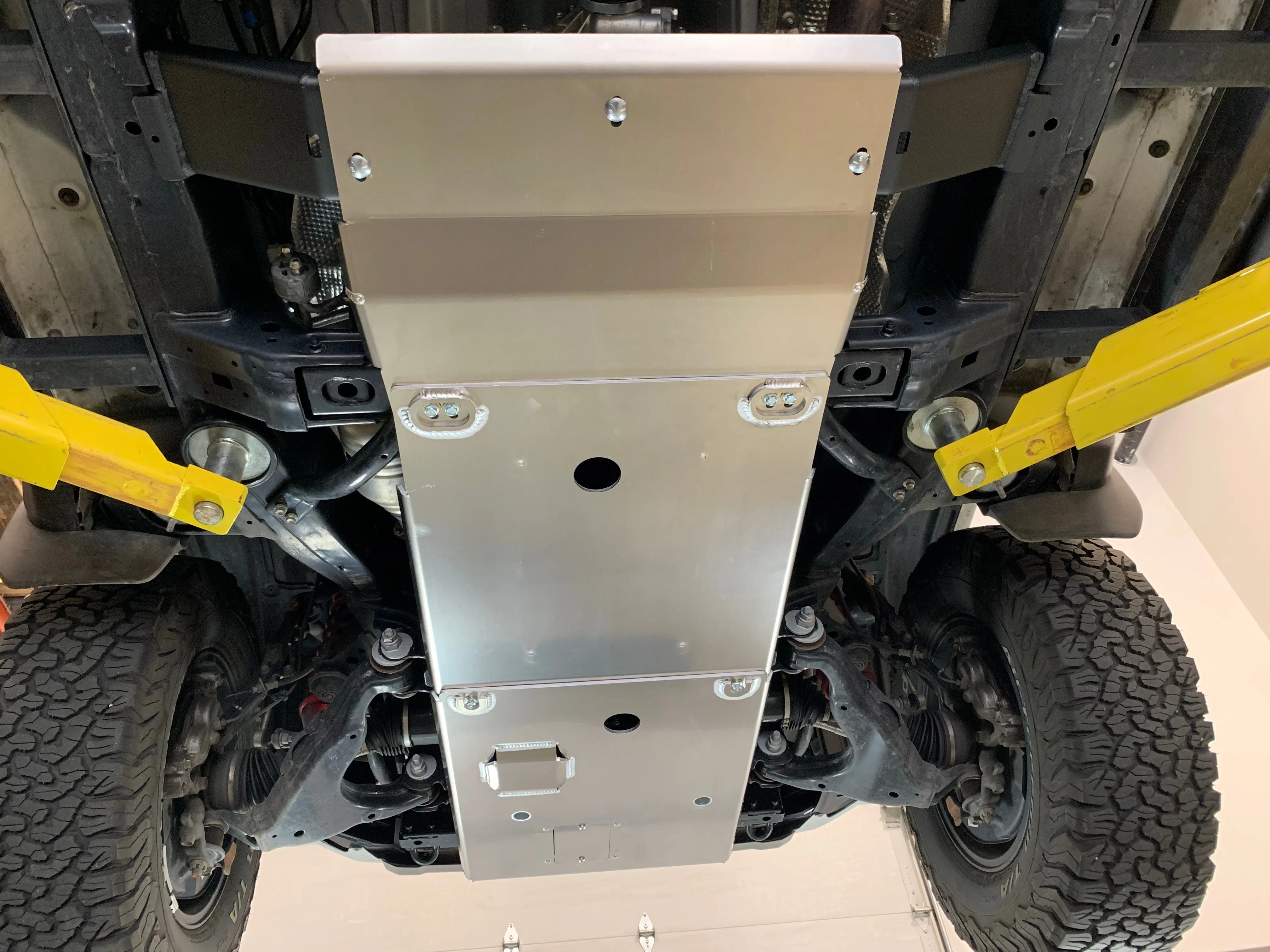 RCI Metalworks Full Skid Package - 2005  Tacoma